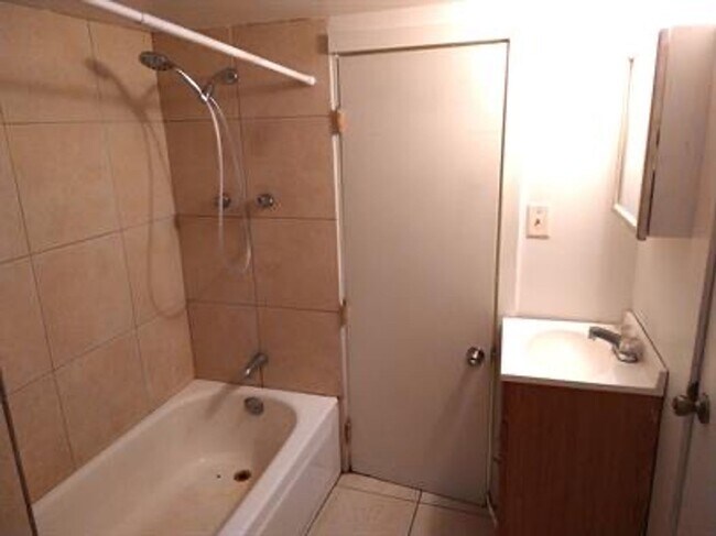 Foto del edificio - 785 28th St