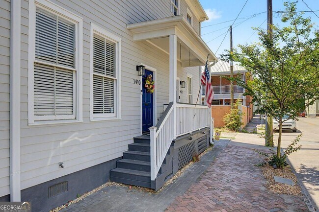 Building Photo - 1410 Jefferson St