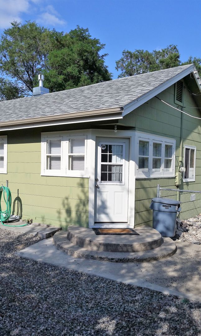 Building Photo - Charming 2 Bedroom Home Near Pioneer Park,...