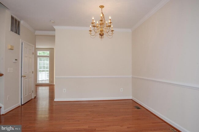 Building Photo - 6913 Inlet Cove Dr