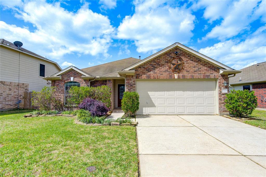 Primary Photo - 21811 Blossom Grove Ln