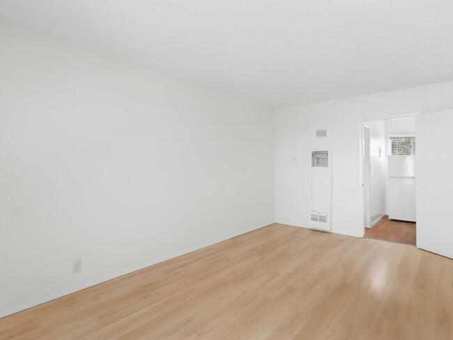 Interior Photo - 1641 Westgate Avenue,