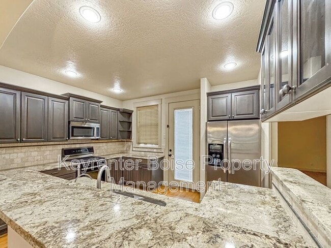 Building Photo - 7301 W Baron Ln