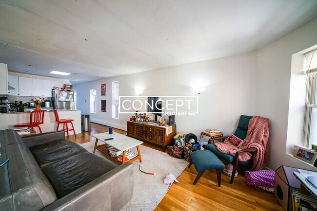 Building Photo - 24 St Cyprians Pl