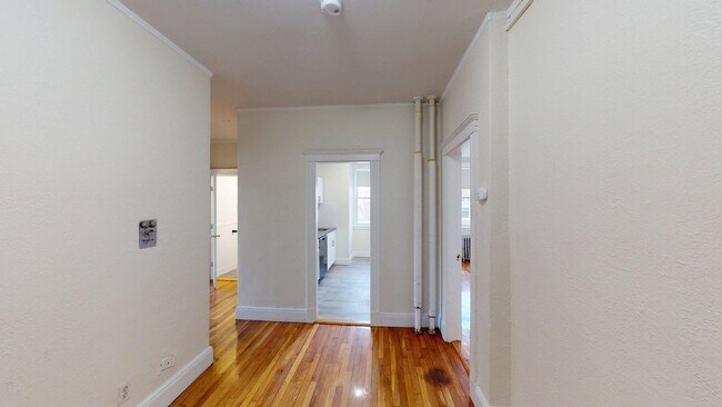 Foto del edificio - 1800 Commonwealth Ave