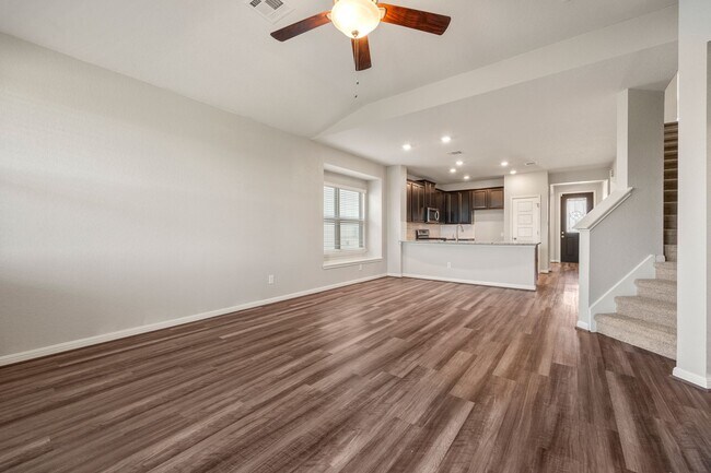 Foto del edificio - Great Open Floor Plan in Harlach Farms!!!