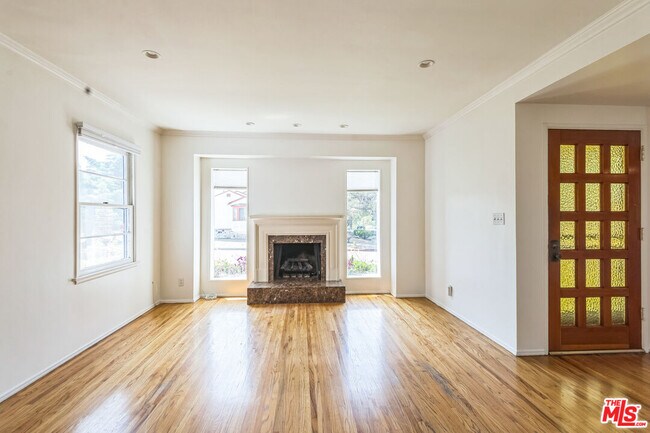 Building Photo - 12753 Appleton Way
