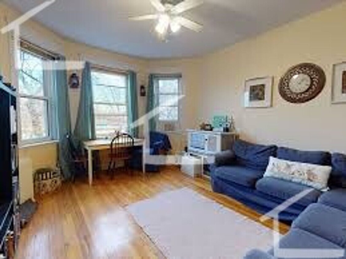 Foto principal - Brighton - Comm.Ave two bedroom