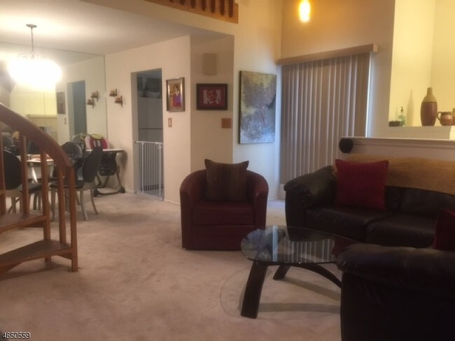 Foto del edificio - 541 Clubhouse Ct