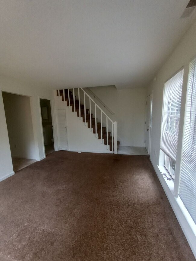 Foto del edificio - 2 Bedroom Duplex in Brainerd