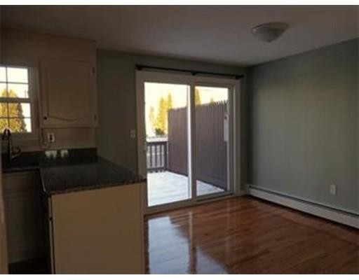 Building Photo - 9 Lydon Ln