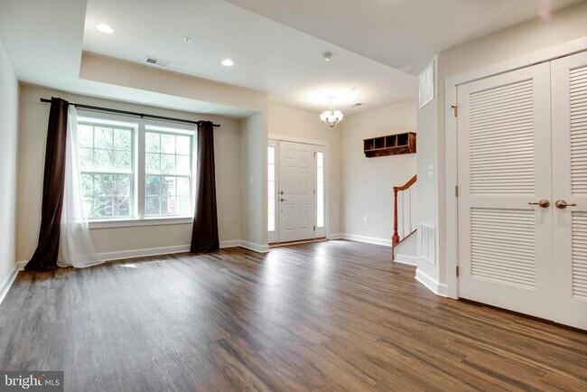 Building Photo - 7656 Telamon Wy