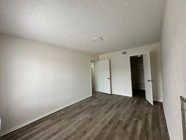 Building Photo - 948 Whittington Ave