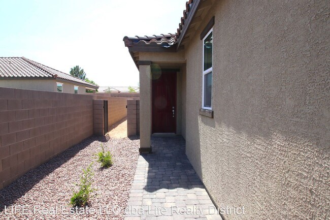 Building Photo - 4 br, 2 bath House - 8765 Crestwood Hills St.