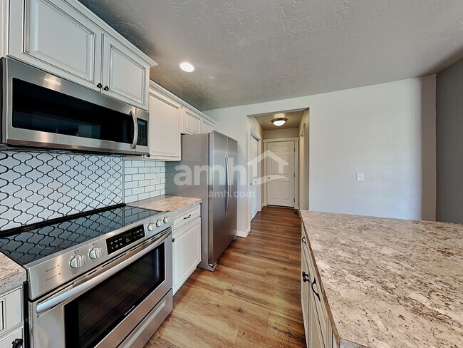 Foto del edificio - 10647 Avalon St