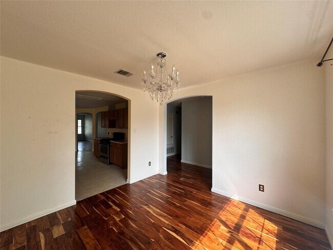 Foto del edificio - 3906 Haleys Way