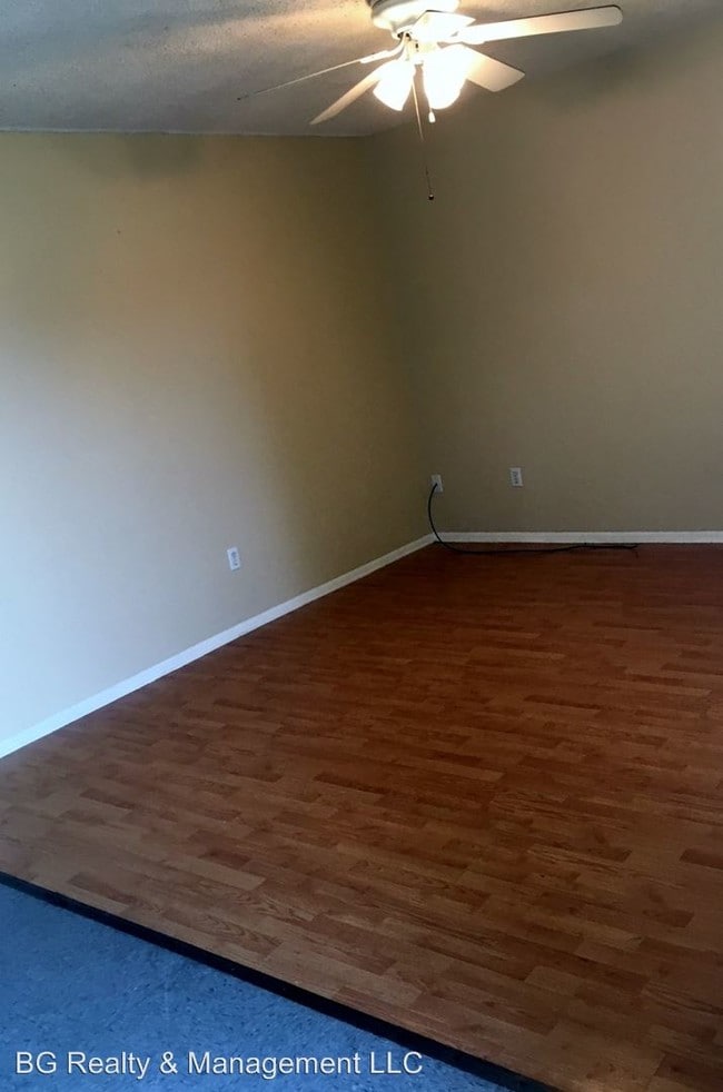 Building Photo - 416 Vieux Orleans Cir