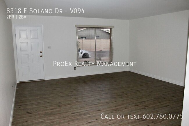 Foto del edificio - 8318 E Solano Dr