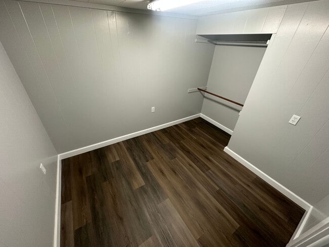Building Photo - 1 Bed 1 Bath in Murray