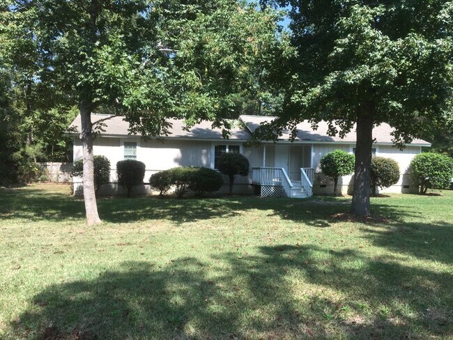 Building Photo - Live near Lake Murray and Dreher Island