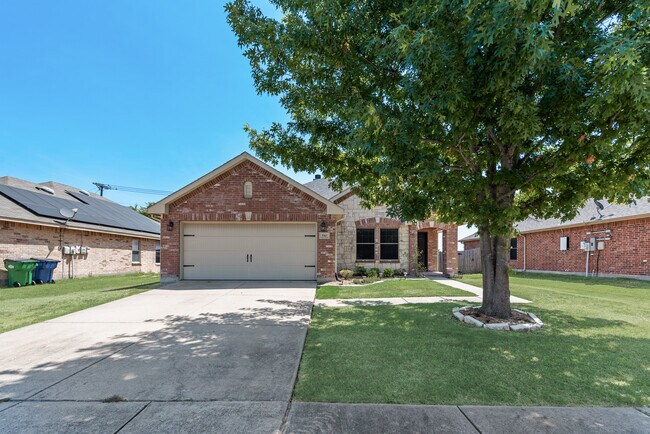 Foto del edificio - 550 Laurel Ln