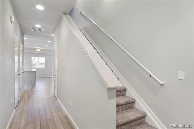 Foto del edificio - 2681 Sable Blvd