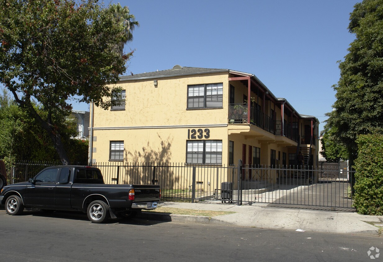 Foto principal - 1233 Gordon St