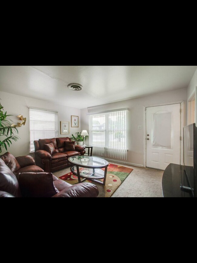 8502 Republic Dr, San Antonio, TX 78216 House Rental in San Antonio