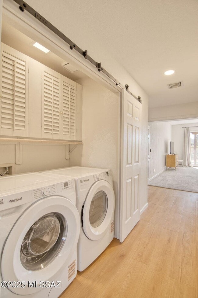 Photo - 1148 Cam Diestro Townhome