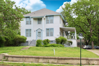 Building Photo - 1020 Kavanaugh Blvd