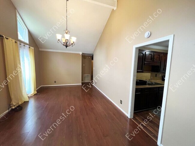 Building Photo - 58 Sunburst Dr