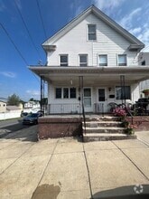 Building Photo - 2 E Fell St