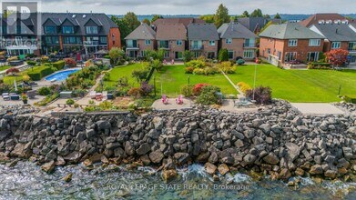 Building Photo - 55 Edgewater Dr