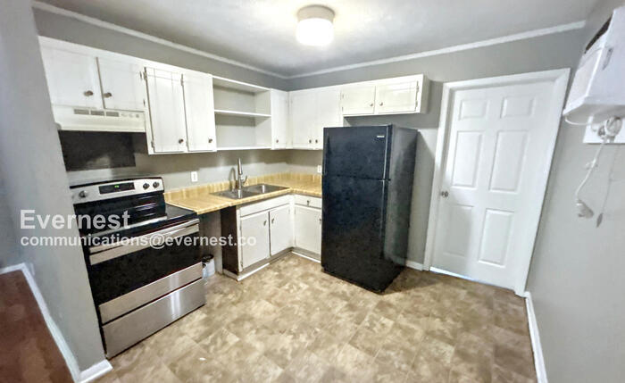 Foto principal - 5112 Linbar Dr