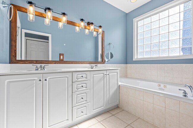 Foto del edificio - 212 Doral Dr