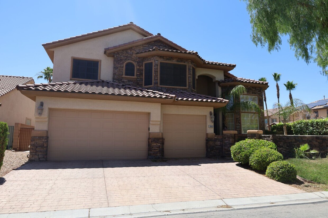 Primary Photo - Fully Upgraded 5 Bedroom 4.5 Bathroom in Guard Gated Foothills Community!