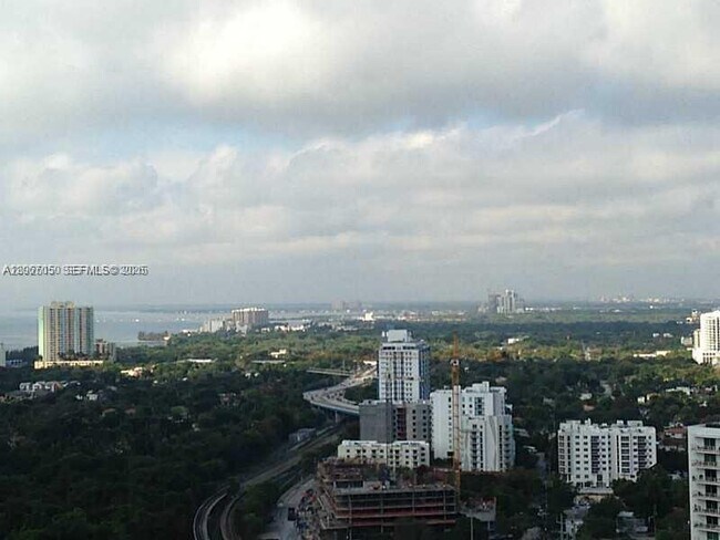 Foto del edificio - 1100 S Miami Ave