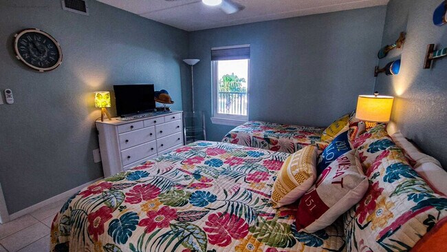 Foto del edificio - 3900 Gulf Blvd