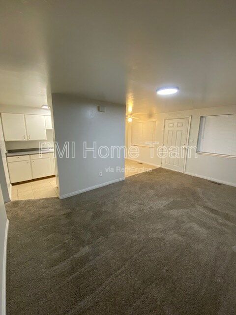 Foto del edificio - 3476 Brinker Ave