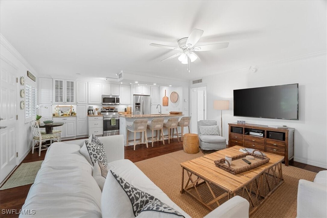 Foto principal - 380 4th Ave S