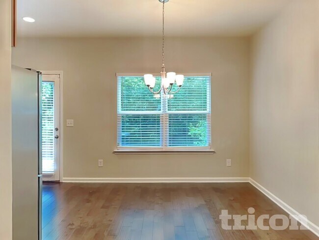 Foto del edificio - 131 Hickory Station Ln