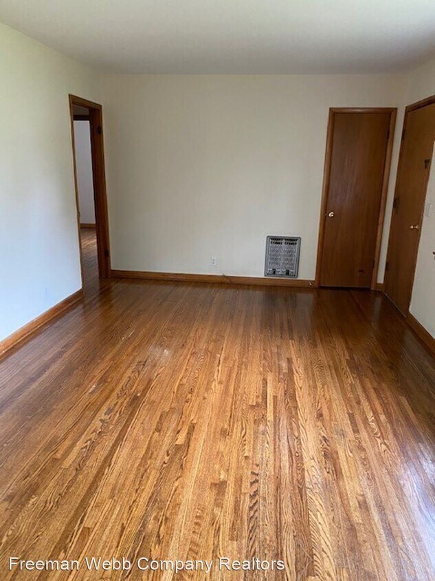 Primary Photo - 3 br, 1 bath House - 540 American Rd.