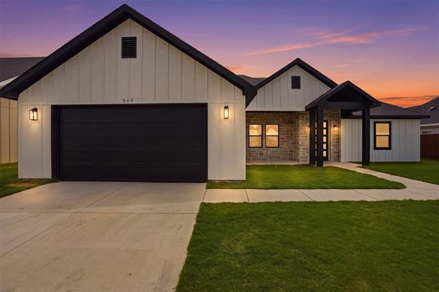 Foto del edificio - 544 Highview Ct