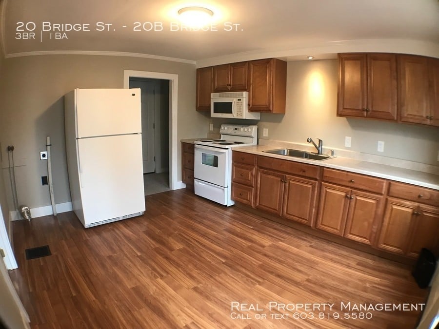 Primary Photo - Spacious 3 Bedroom Apartment in Berwick