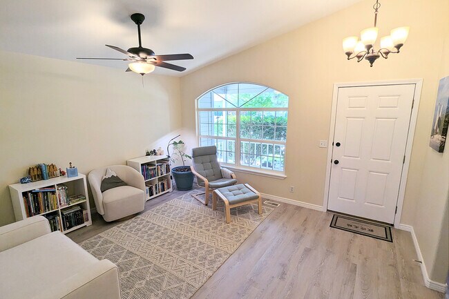 Foto del edificio - 5903 S Snowdrop Pl