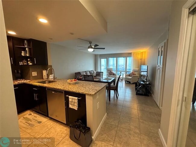 Building Photo - 133 N Pompano Beach Blvd