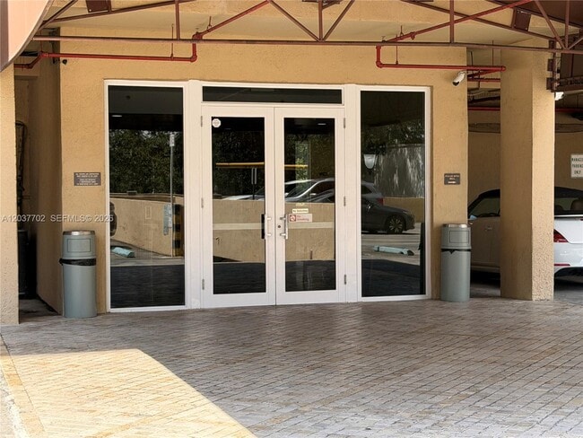 Building Photo - 3500 Coral Way