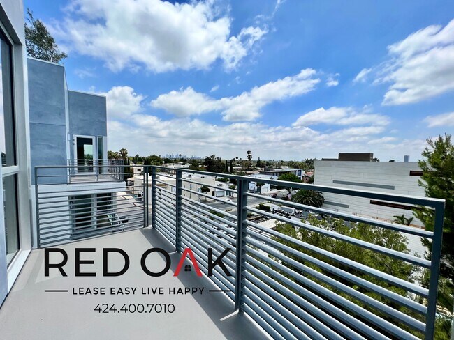 Foto del edificio - 1001 N Fairfax Ave
