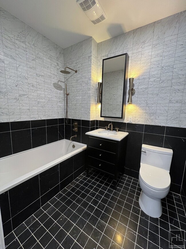 Foto del edificio - Brand New 1 bedroom/1 Bathroom apt w/ priv...