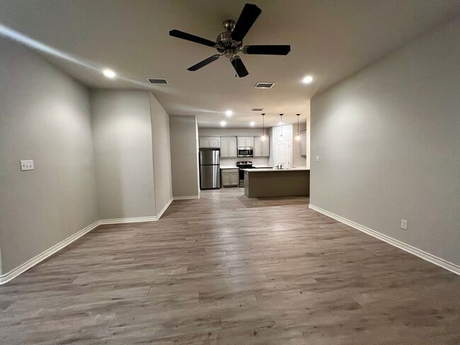 Foto del edificio - 9804 Avenue U